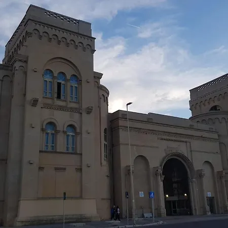 Levante Castriota Apartamento *