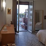 Levante Castriota Διαμέρισμα *
