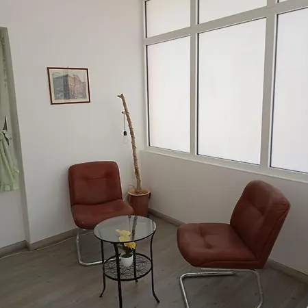 Levante Castriota * Bari