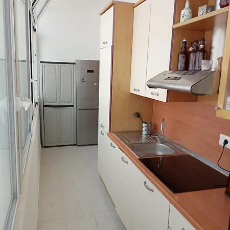 Levante Castriota 公寓